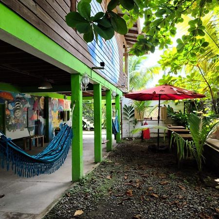 The Bocas Corner Hotel Bocas del Toro Exterior foto