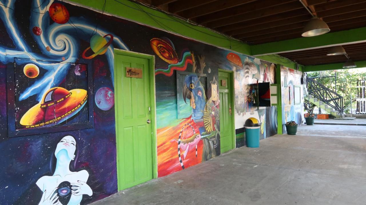 The Bocas Corner Hotel Bocas del Toro Exterior foto
